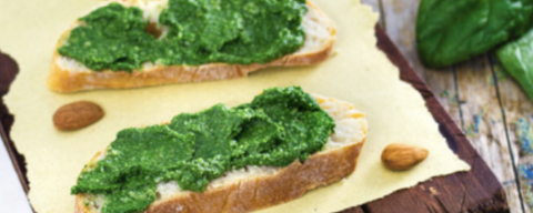 Crostini vegani di Spinaci e Mandorle