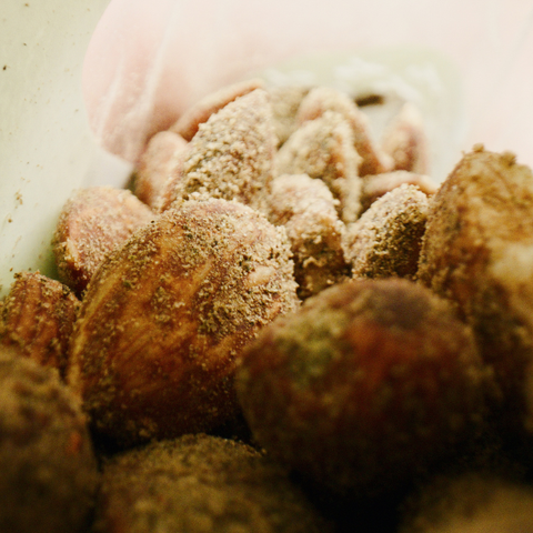 Mandorla chips Pesto