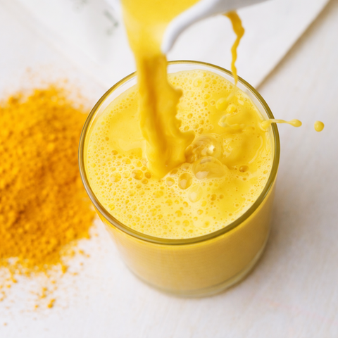 100 % lösliche Milch (aus geschälten Mandeln)