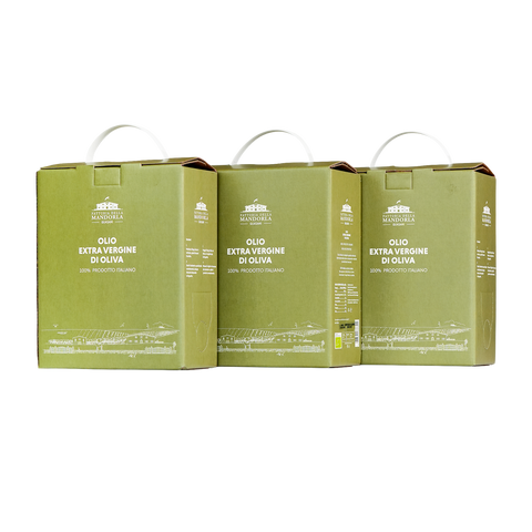 Fruchtiges Mandel-Olivenöl extra vergine 